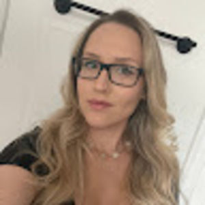 Meet your Posher, Veronica